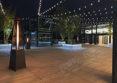 Culver City indoor/outdoor modern rooftop event & filming space
